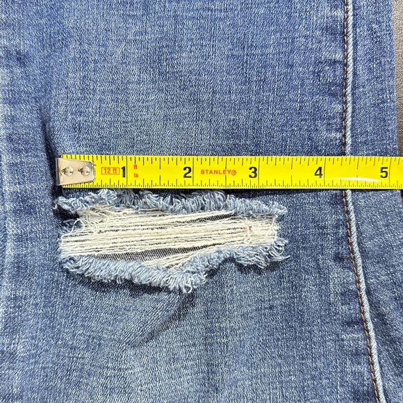 ⭐️Pistola High Rise Distressed Jeans [M10] - Picture 11 of 11